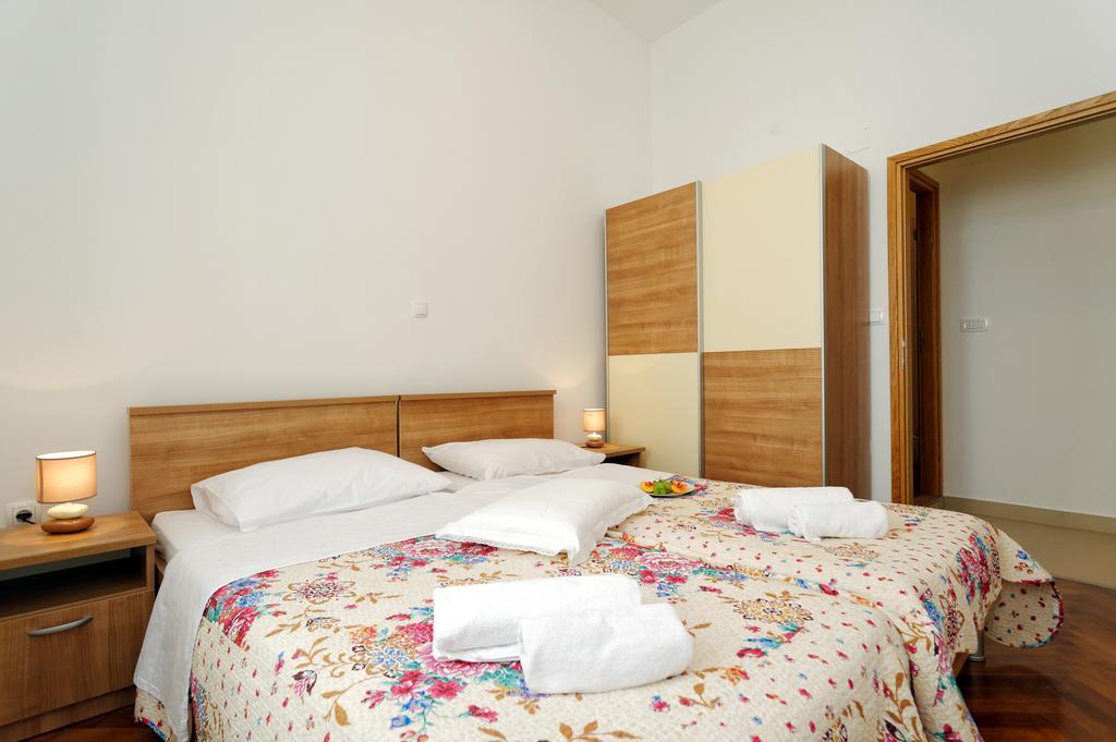 Apartment Eliana زادار الغرفة الصورة
