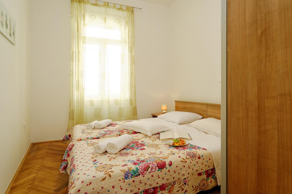 Apartment Eliana زادار الغرفة الصورة
